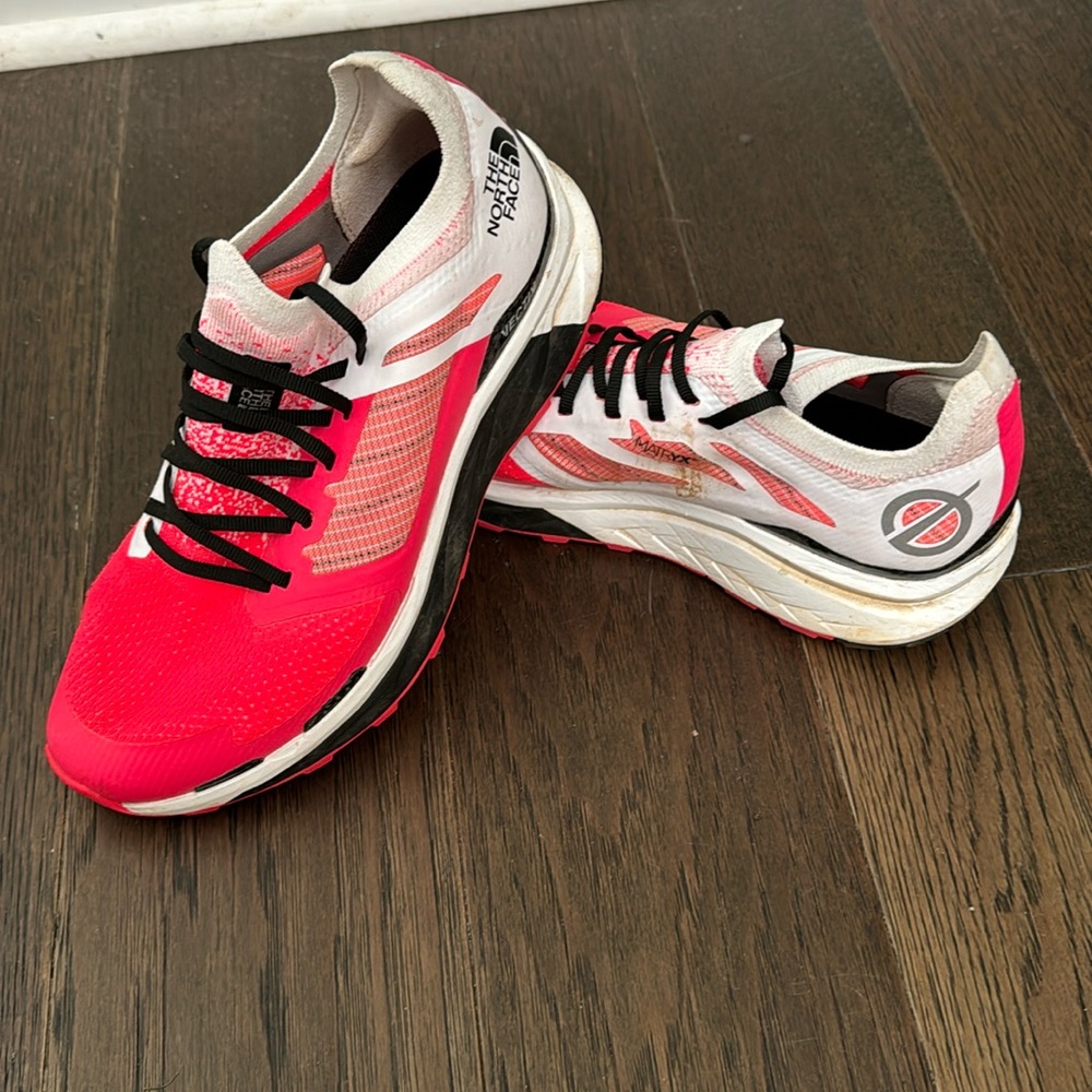 North face plated trail shoe